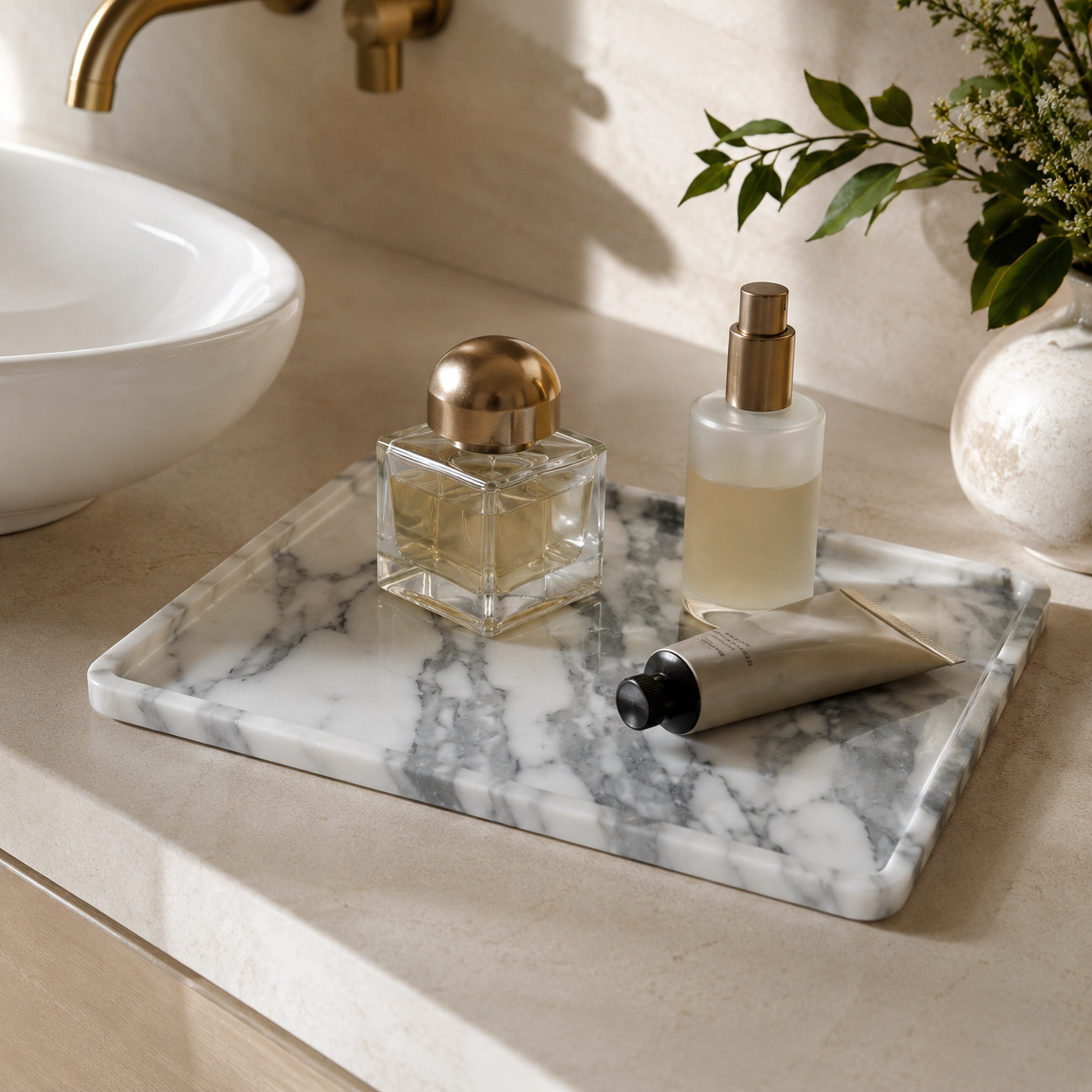 Arabescato Marble Rounded Rectangle Tray